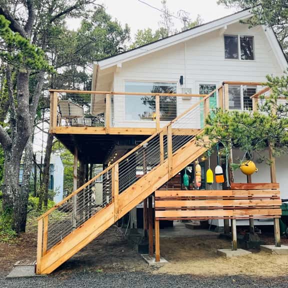 The Weekender in Neskowin| Steps to Beach | Hot Tub - Image 1
